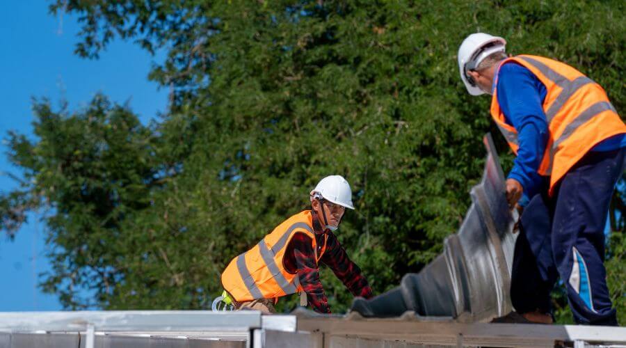 Expert top industrial roofings services in Pinckney, MI